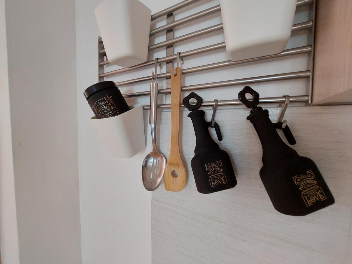 Suite Elena Nedelisce Extérieur photo